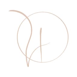 Tea Huntress logo